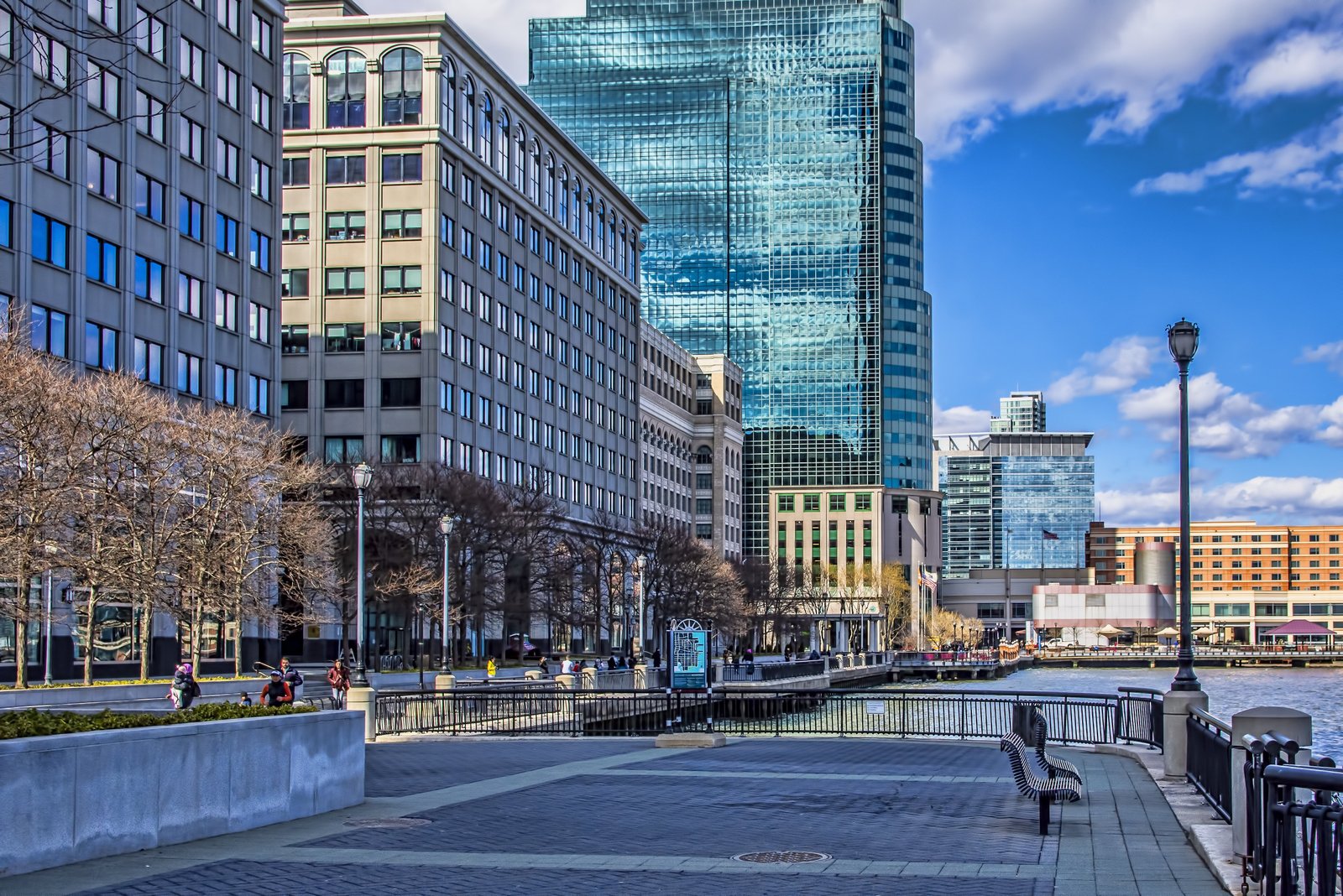 How Energy-Efficient HVAC Engineering Can Reduce Building Energy Costs by 30% or More